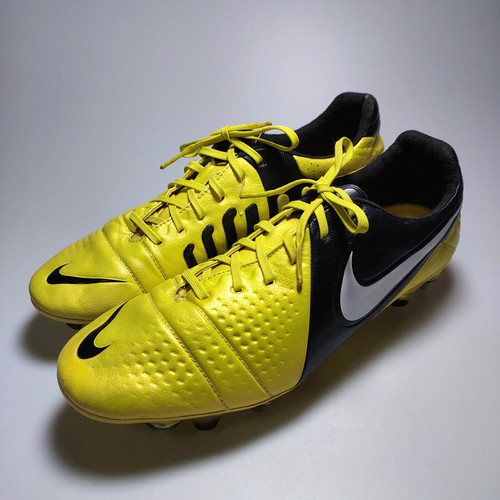 Nike ctr360 maestri iii pro - ctr360, sg-pro